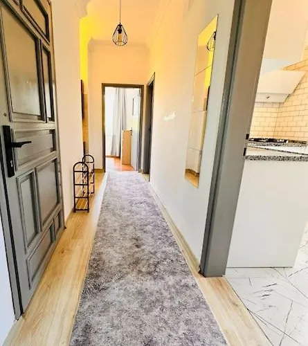 Merkezi, Genis Apartamento Antalya