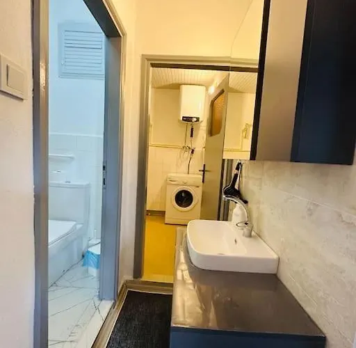 Apartamento Merkezi, Genis Antalya