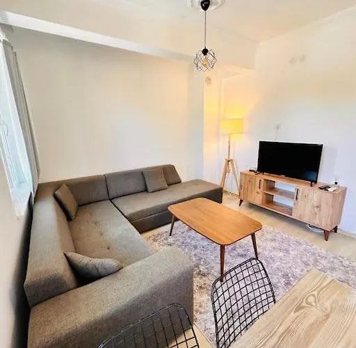 公寓 Merkezi, Genis